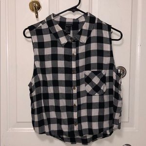 F21 Cropped Flannel Shirt